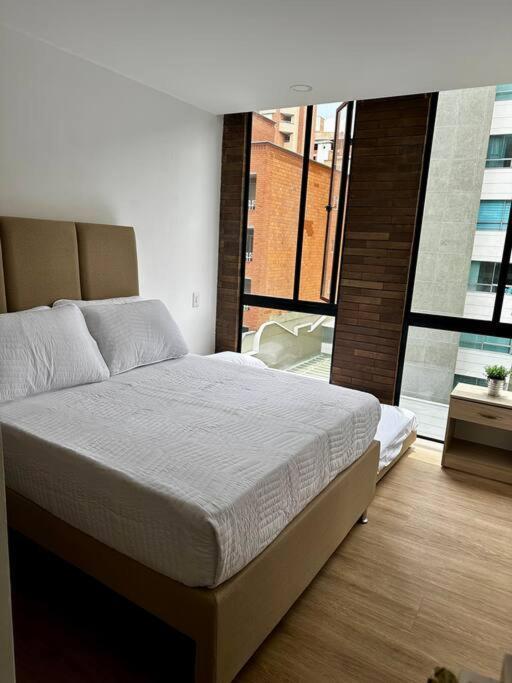 Lauret 2 En Laureles * Medellin