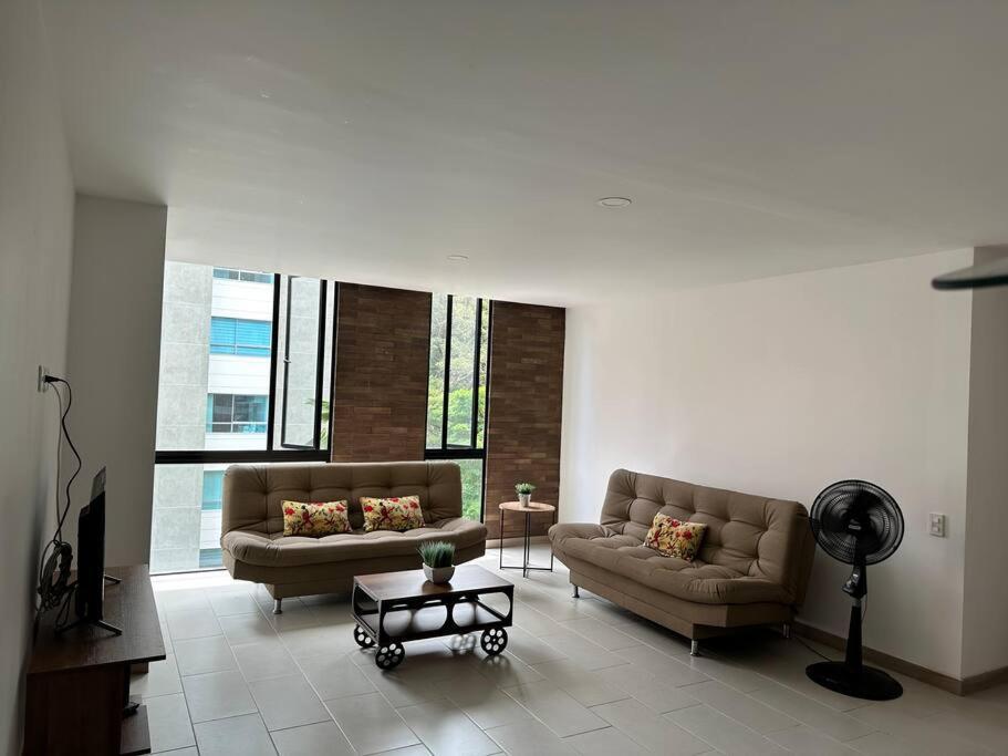 Lauret 2 En Laureles Apartment Medellin